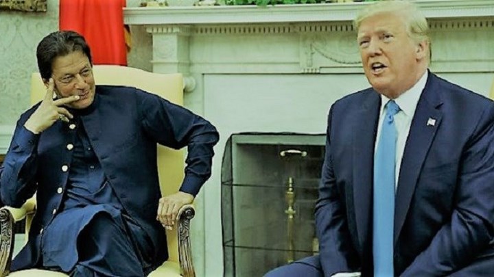 Γιατί μας αφορά που ο Τραμπ δίνει συγχωροχάρτι στο Πακιστάν