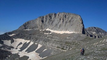 Σε εξέλιξη επιχείρηση απεγκλωβισμού ατόμου στον Όλυμπο