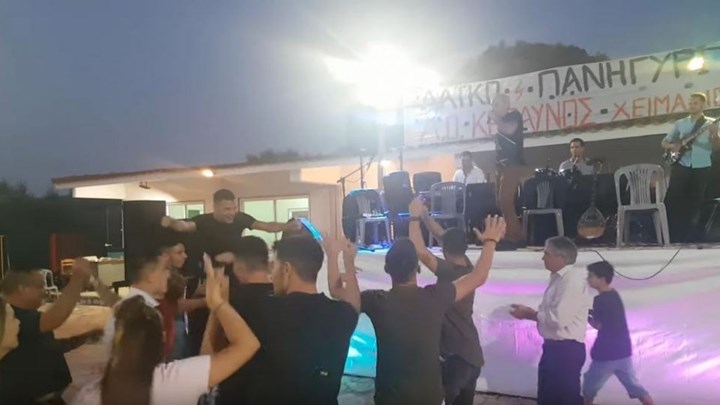 Επικό βίντεο: Το «Μama» του Sin Boy σε πανηγύρι