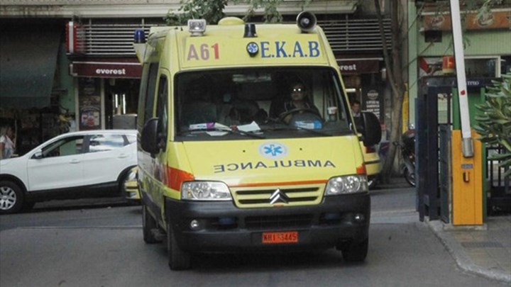 Όχημα παρέσυρε 14χρονη κοπέλα στην Ελασσόνα