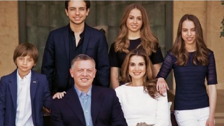 Στη Σκιάθο η βασιλική οικογένεια της Ιορδανίας με πολυτελές καταμαράν