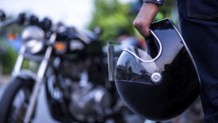 Φθηνότερα τα κράνη δικυκλιστών – Μειώνεται ο ΦΠΑ