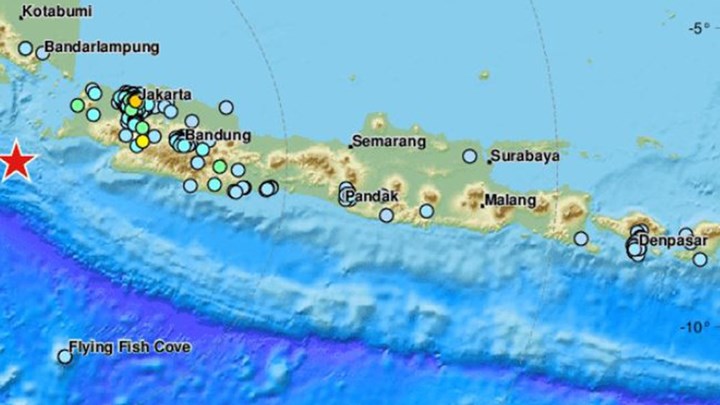 Ισχυρός σεισμός ταρακούνησε την Ινδονησία – Προειδοποίηση για τσουνάμι εξέδωσαν οι Αρχές της χώρας