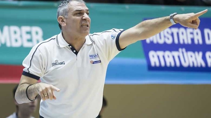 Ο προπονητής της εθνικής ομάδας μπάσκετ των εφήβων στον Realfm 97,8 – Τι είπε για τον αγώνα με την Ισπανία