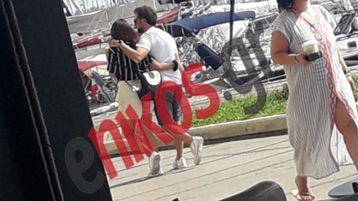 Στην Πρέβεζα η Τόνια Σωτηροπούλου και ο Κωστής Μαραβέγιας – ΦΩΤΟ αναγνώστη