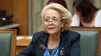 “Ανοίγει ο δρόμος” για την απομάκρυνση της Θάνου από την Επιτροπή Ανταγωνισμού