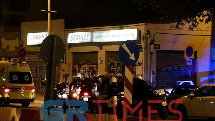 Συμπλοκή αλλοδαπών με έναν τραυματία στη Θεσσαλονίκη – ΦΩΤΟ