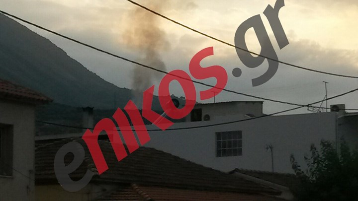 Οι πρώτες εικόνες από τη φωτιά στο Ξυλόκαστρο – ΤΩΡΑ – ΦΩΤΟ αναγνώστη