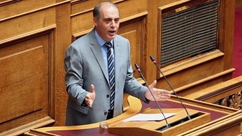 Βελόπουλος στη Βουλή: Χρειαζόμαστε Συνταγματικό Δικαστήριο  – BINTEO