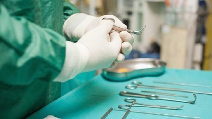 Έρευνα: Οι σοβαρές χειρουργικές επεμβάσεις μπορεί να επηρεάσουν τον εγκέφαλο