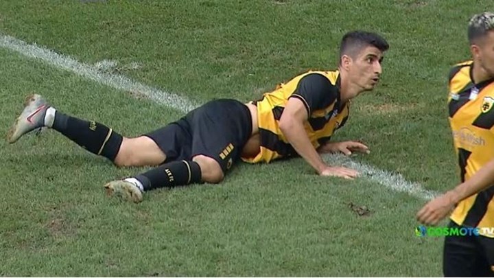 Live: Ουν. Κραϊόβα – ΑΕΚ 0-2 (85′)