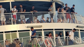 Αυξημένη η κίνηση στα λιμάνια – Όπου φύγει φύγει οι αδειούχοι του Αυγούστου