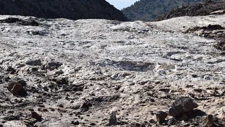 Αύγουστος μήνας και στην Κρήτη… τα χιόνια δεν έχουν λιώσει – ΦΩΤΟ