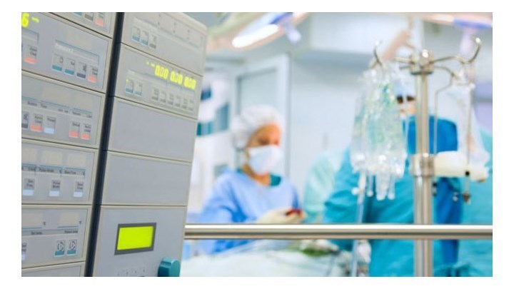 Ανήλικη νοσηλεύεται στο νοσοκομείο Χανίων με συμπτώματα οξείας μέθης