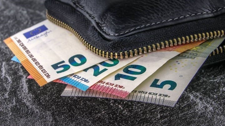 Το τέλος των “χρυσών” συντάξεων – Ποιοι τις χάνουν και πώς θα επιστρέψουν χιλιάδες ευρώ