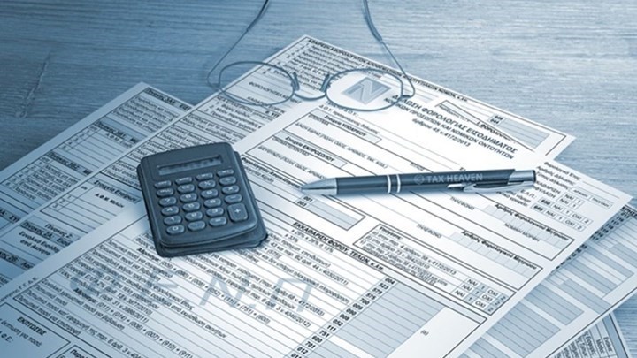 Σφίγγει ο κλοιός των ελέγχων από την ΑΑΔΕ – “Ξεσκονίζουν” τις συγκεντρωτικές καταστάσεις από το 2014 και μετά