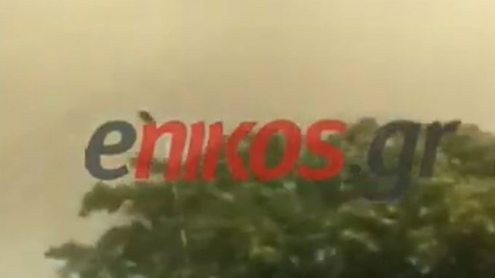Μαίνονται οι πυρκαγιές σε Εύβοια και Θήβα – Πυκνοί καπνοί έχουν καλύψει το Σχηματάρι – ΒΙΝΤΕΟ αναγνώστη