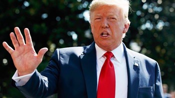 Πλήρη έρευνα για τον θάνατο του Τζέφρι Έπσταϊν ζητεί ο Ντόναλντ Τραμπ