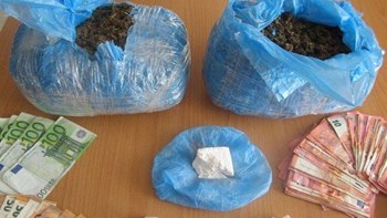 Δύο συλλήψεις στη Λαμία για κατοχή ναρκωτικών