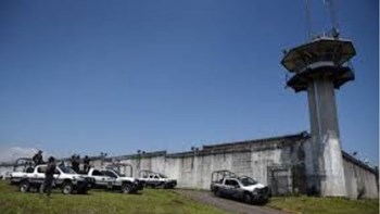 Φωτιά σε φυλακή του Μεξικό στοίχισε τη ζωή σε τρεις εγκλείστους