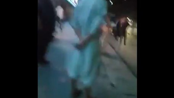 Συγκλονιστικές οι στιγμές έξω από την αίθουσα γάμου στην Καμπούλ – ΒΙΝΤΕΟ