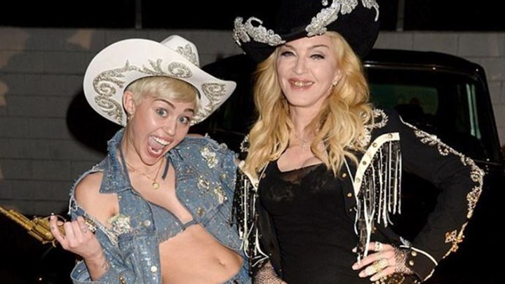 Η Μαντόνα στο πλευρό της Μάιλι Σάιρους: Δεν χρειάζεται να απολογείσαι – ΦΩΤΟ