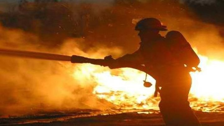Δύο τα μέτωπα της πυρκαγιάς στη Σάμο – Εξασθένησαν οι ισχυροί άνεμοι