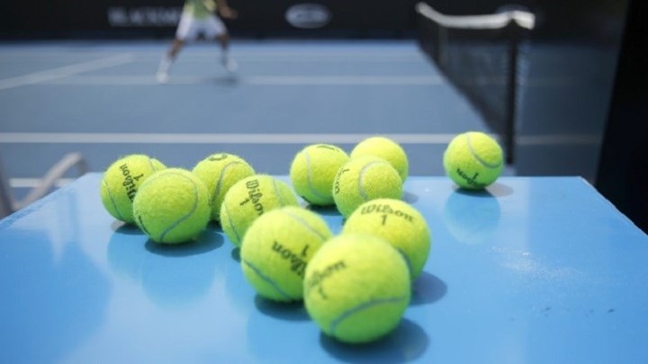 Η διαμάχη συνεχίζεται: Τι χρώμα είναι τελικά το μπαλάκι του τένις; – ΒΙΝΤΕΟ