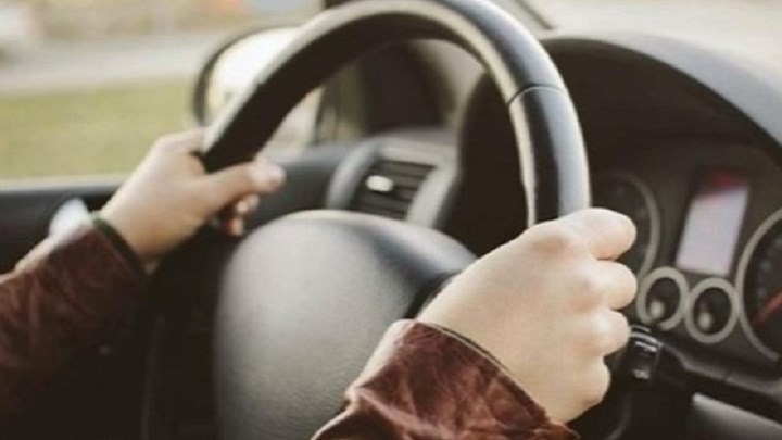 Τι προβλέπει το σχέδιο νόμου για τα διπλώματα οδήγησης – Τι αλλάζει για 17χρονους και ηλικιωμένους οδηγούς