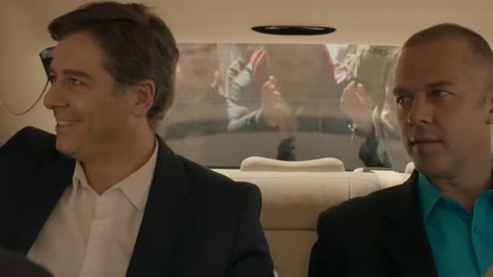 Αυτό είναι το πρώτο trailer της ταινίας του Γαβρά για Τσίπρα-Βαρουφάκη – ΒΙΝΤΕΟ