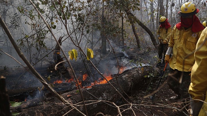 Η Ρωσία στέλνει πυροσβεστικό αεροσκάφος στη Βολιβία