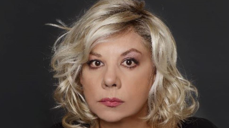 H Άννα Ανδριανού …ετοιμάζει “Τάρτα ροδάκινο” στο “Αλκμήνη”