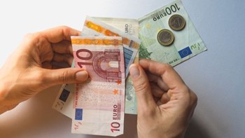 Νέες δικαστικές αποφάσεις για επιστροφές κομμένων συντάξεων και δώρων