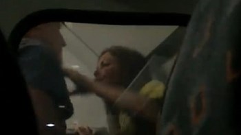 Μεθυσμένη επιβάτιδα προκάλεσε αναγκαστική προσγείωση