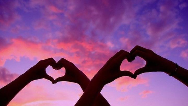 Πλήρωσε ακριβά τον… ρομαντισμό – Τον συνέλαβαν στο αεροδρόμιο επειδή αγόρασε εισιτήριο για να συνοδεύσει τη σύζυγό του στην πύλη