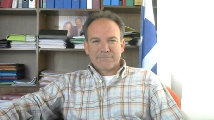 Χωρίς διασύνδεση οι δυτικές Κυκλάδες – Τι είπε στον Realfm 97,8 o δήμαρχος Κιμώλου