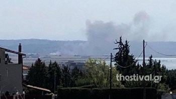 Φωτιά στην Περαία Θεσσαλονίκης