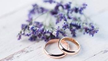 Καταπολεμήστε την άνοια με… γάμο