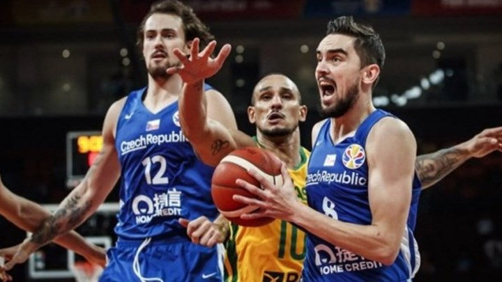 H εκπληκτική Tσεχία διέλυσε τη Βραζιλία με 93-71