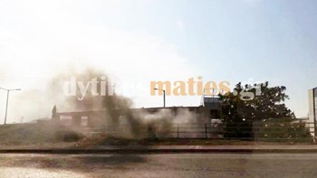 Όχημα τυλίχθηκε στις φλόγες στη Μεταμόρφωση – ΦΩΤΟ