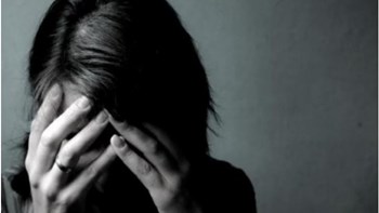 Τον τρόμο έζησε 49χρονη στην Κρήτη: Κατήγγειλε ότι προσπάθησε να τη στραγγαλίσει 42χρονος μπροστά στον γιο της