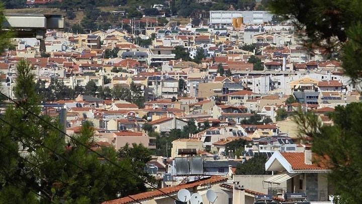 Ποια ακίνητα γλιτώνουν τον ΦΠΑ 24% – Τα δύο σενάρια που εξετάζει η κυβέρνηση