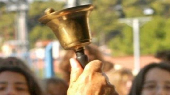 Πρώτο κουδούνι σήμερα στα σχολεία – Επιστρέφουν στα θρανία οι μαθητές