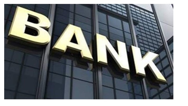 “Μπόνους” στους συνεπείς δανειολήπτες – Πώς τους επιβραβεύουν οι τράπεζες