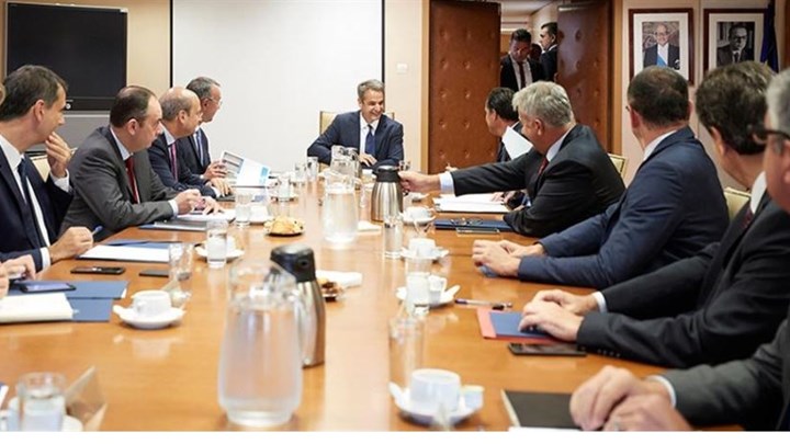 Μητσοτάκης: Άμεσα η πώληση του 30% του «Ελ. Βενιζέλος» που κατέχει το ΤΑΙΠΕΔ