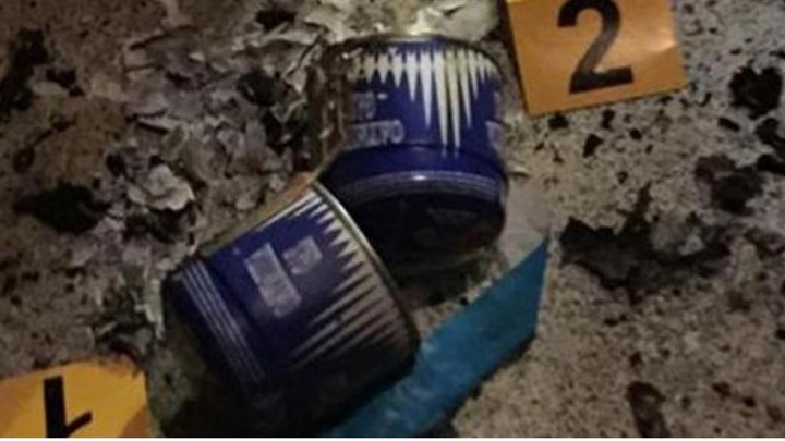 Επίθεση με γκαζάκια στα γραφεία της ΝΔ στην Πεύκη