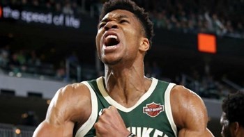 Ο Αντετοκούνμπο εκθρόνισε τον Τζέιμς στο Sports Illustrated