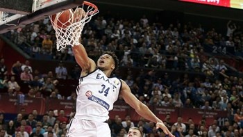 Η πρώτη ανάρτηση του Αντετοκούνμπο μετά το πρόωρο τέλος για την Εθνική – ΦΩΤΟ