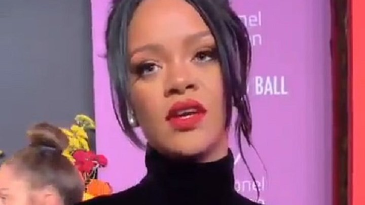 Οργιάζουν οι φήμες – Έγκυος η Ριάνα; – ΦΩΤΟ – ΒΙΝΤΕΟ