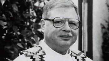 Κάθειρξη 30 ετών σε πρώην ιερωμένο για τη σεξουαλική κακοποίηση ανηλίκου τη δεκαετία του 1990